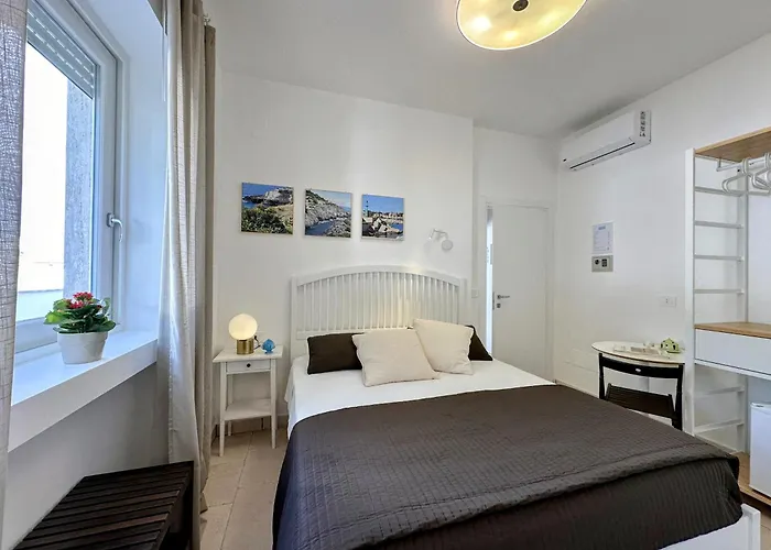Leuca Santa Maria Bed & Breakfast 3*